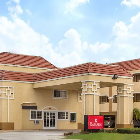 Ramada By Wyndham Ontario Hotel